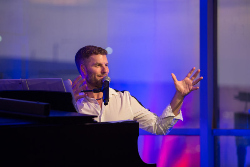 Composer Lance Horne (1996 Classical Music) Performs during his 2019 Spring Residency