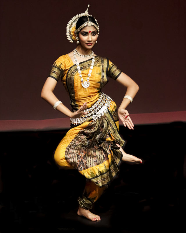 Classical Indian dancer Shalini Basu